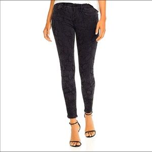 FRAME Denim "le skinny de jeanne" Snake Print Jeans Size 27